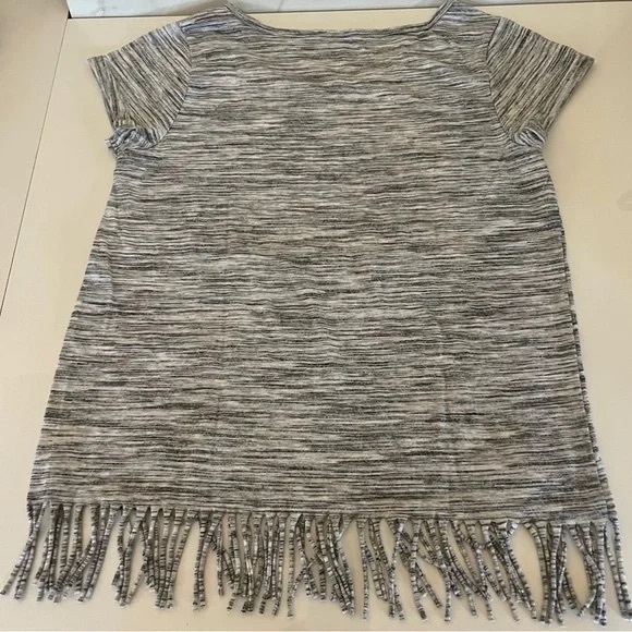 Epic Threads Gray Tee - Picture 6 of 6